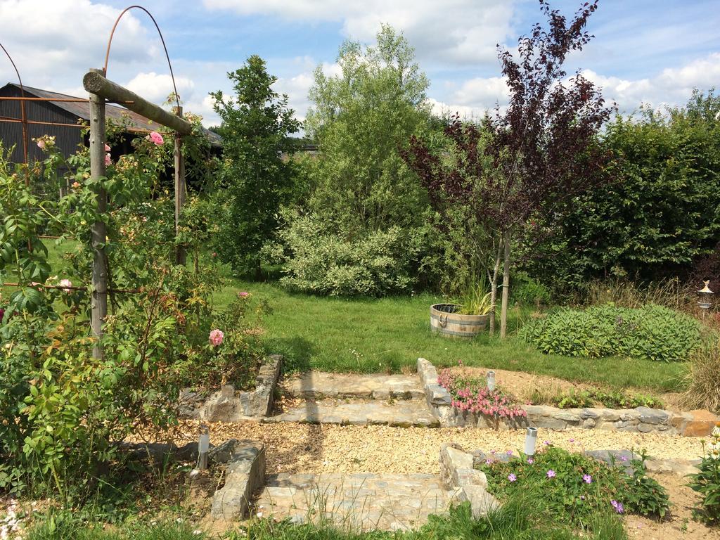 B&B La Ferme Du Doux Libramont-Chevigny Exterior foto